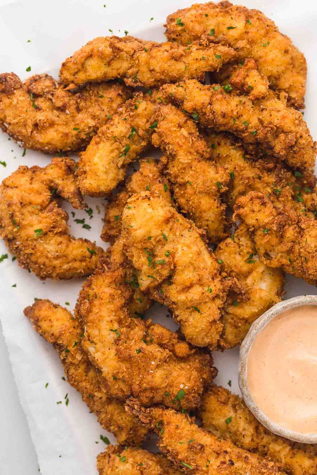 Extra Crispy Juicy And Tender Buttermilk Chicken Tenders That Are So