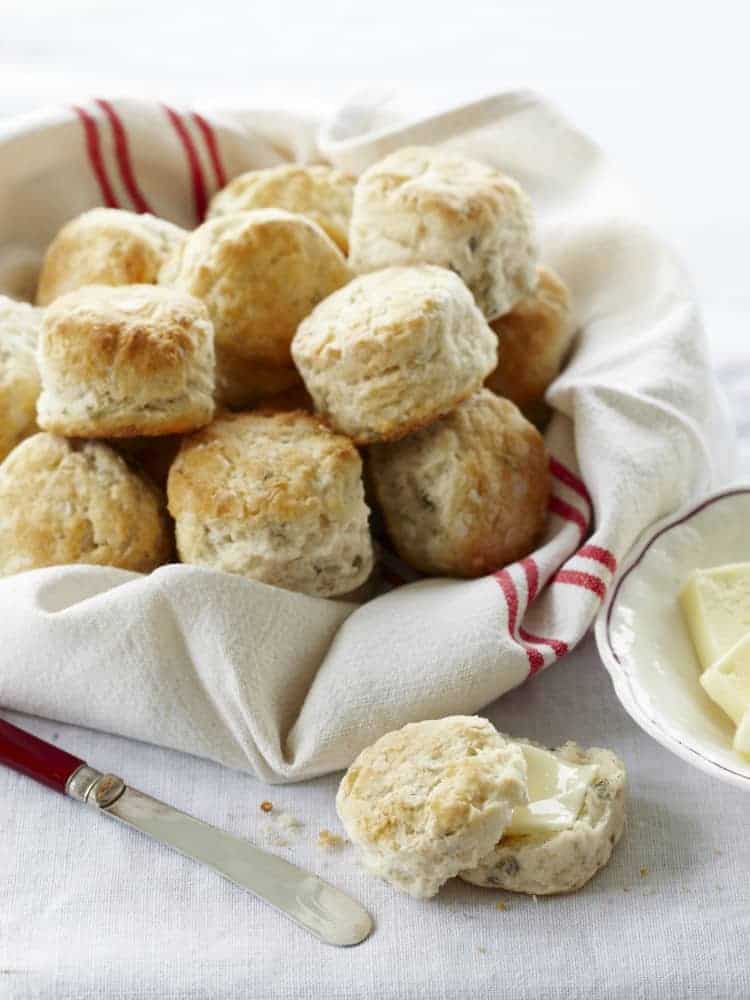 Fluffy Buttermilk Chive Biscuits Recipe Snappy Gourmet