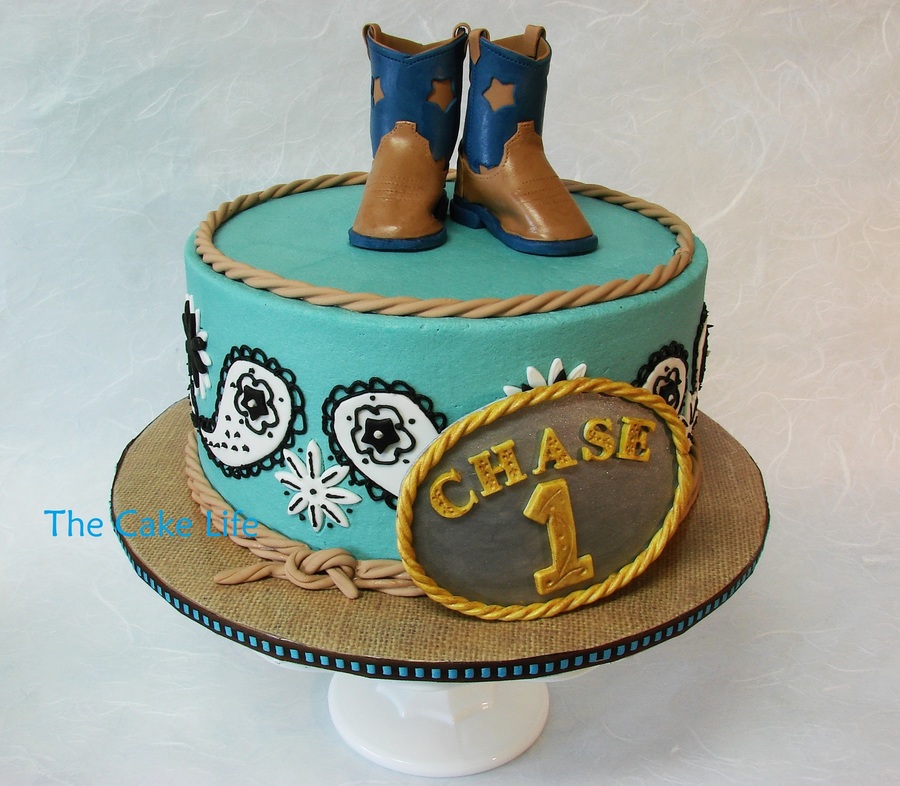 Fondant Cowboy Hats Cake Decorating Tutorials In 2019 Cowboy Cakes