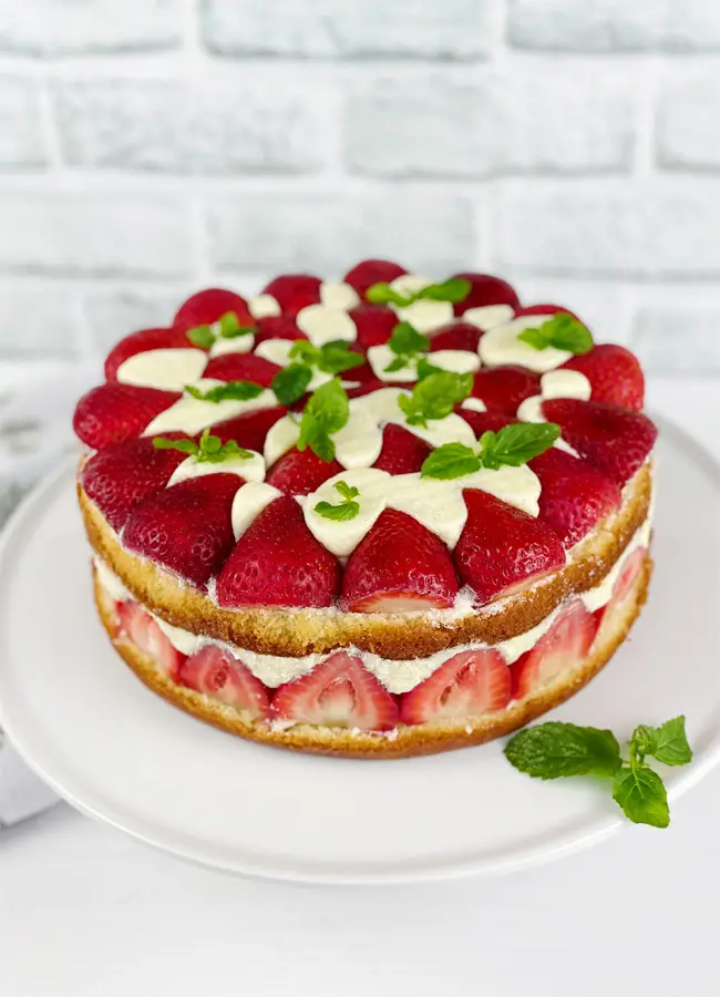 Fresh Strawberry Cake Fraisier Cake