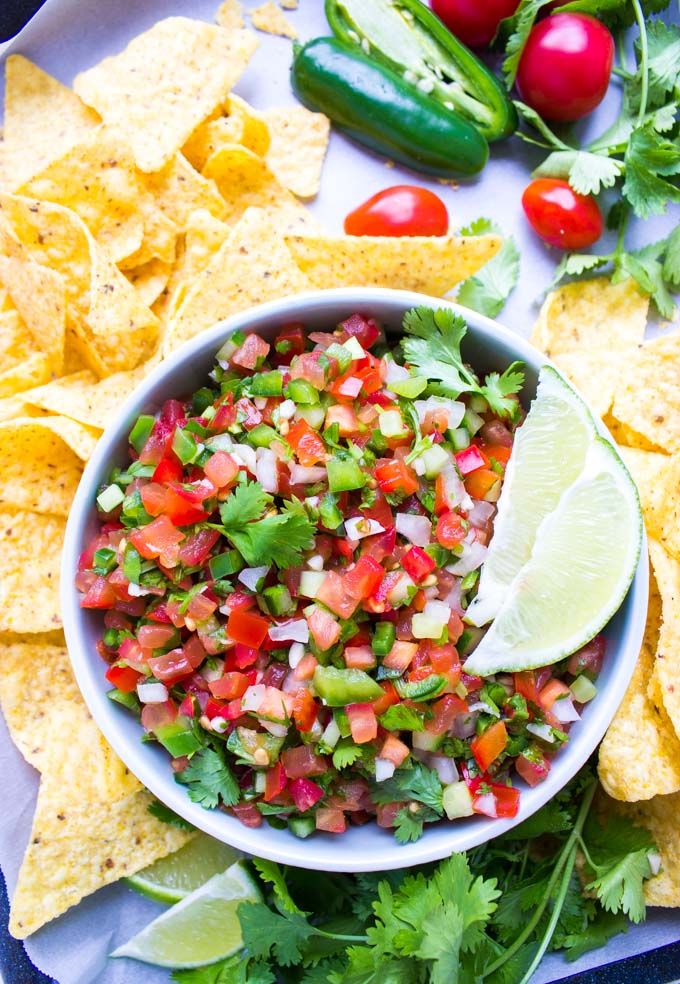 Fresh Tomato Salsa Little Broken Recipe Homemade Salsa Recipe Fresh Salsa Recipe Mild