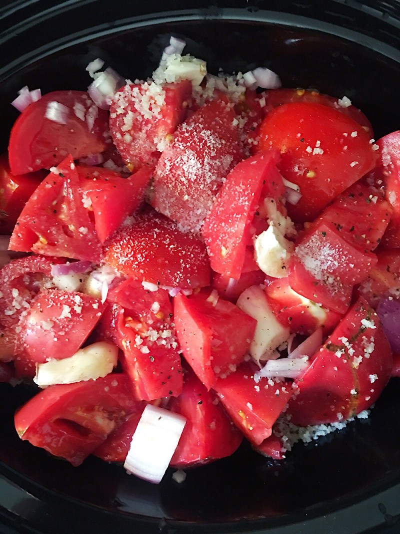 Fresh Tomato Sauce Slow Cooker