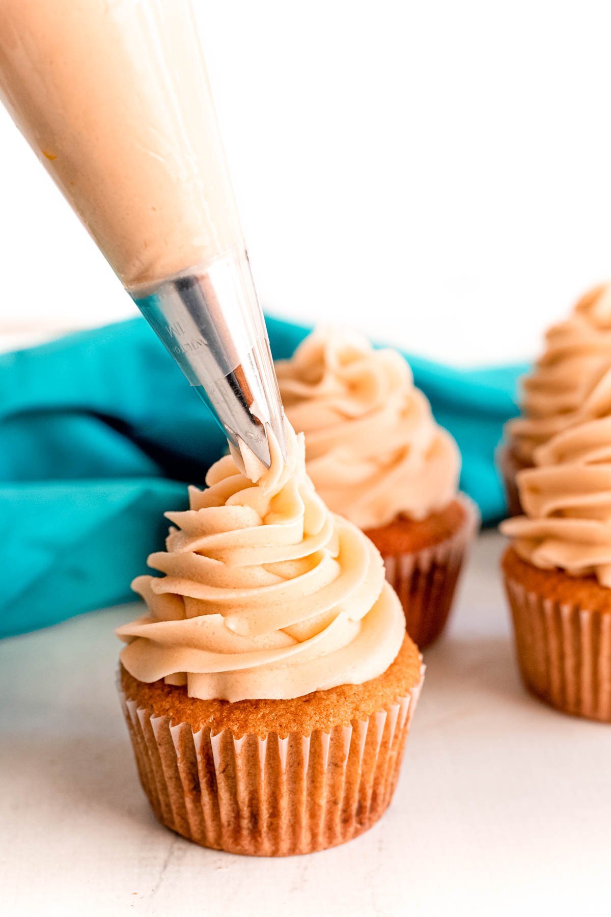 Frostering Recipe: Simple Guide to Home Frosting Mastery