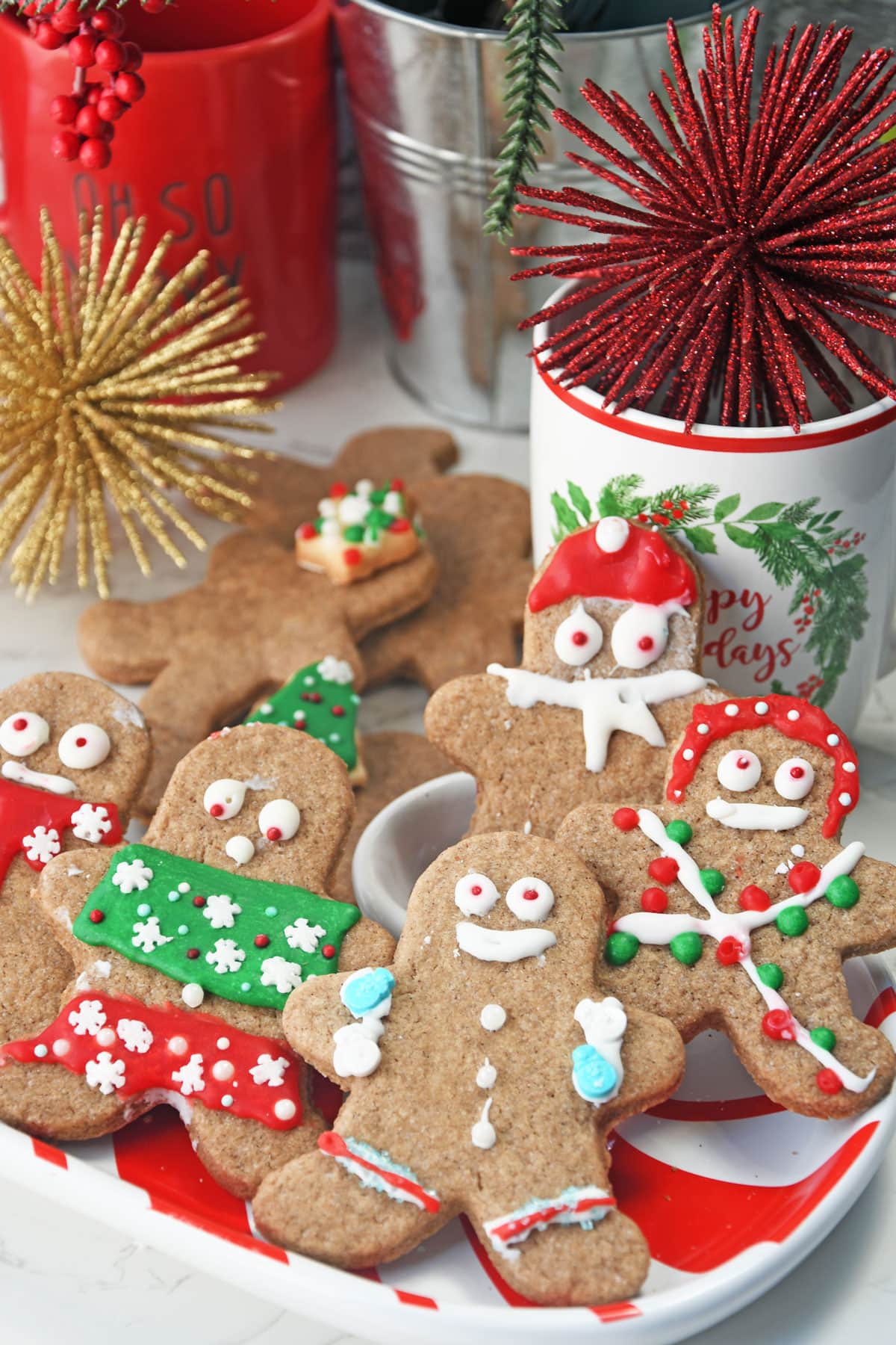 5 Ingredients for Perfect Gingerbread Cookies