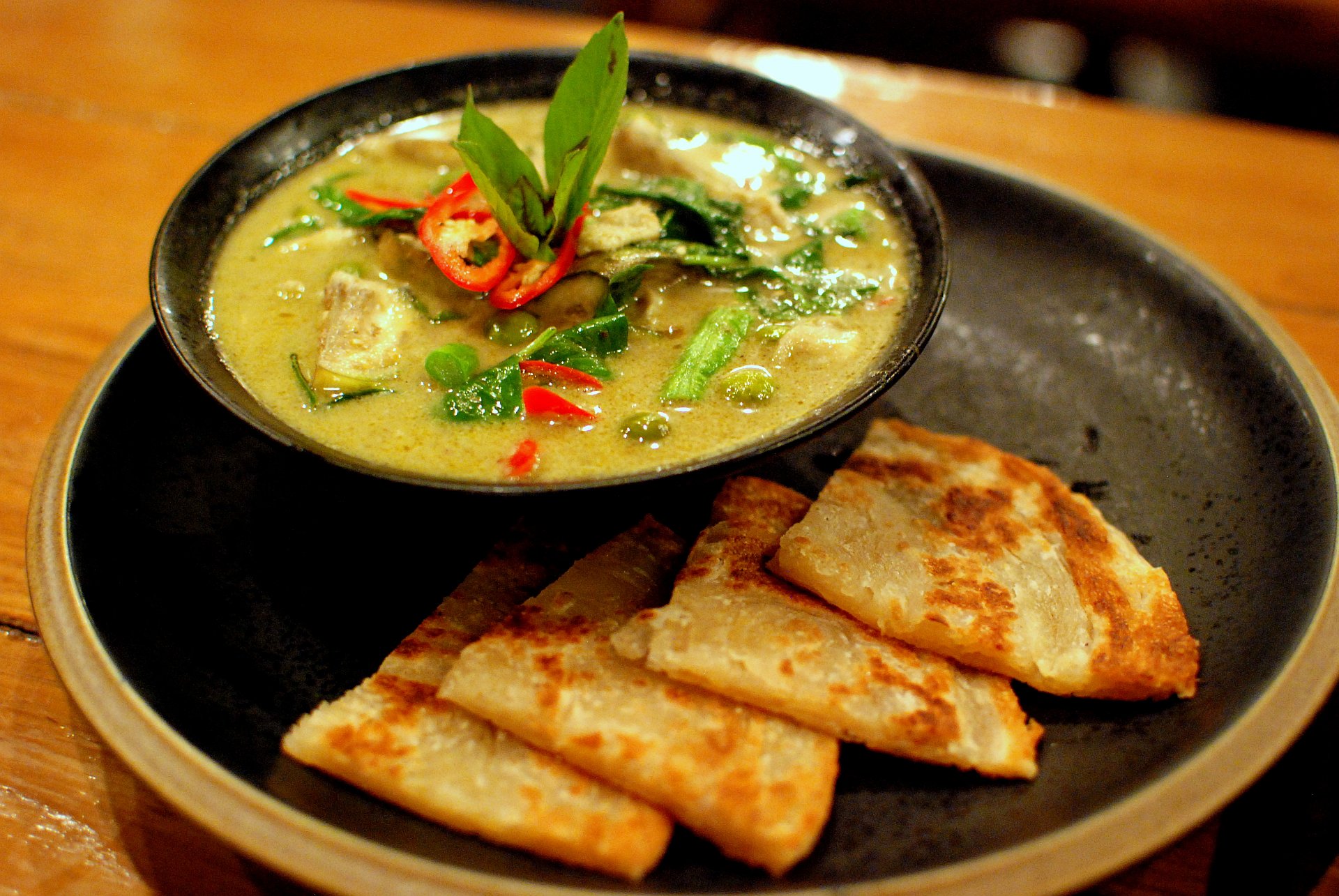 5 Easy Steps to Perfect Green Curry at Home