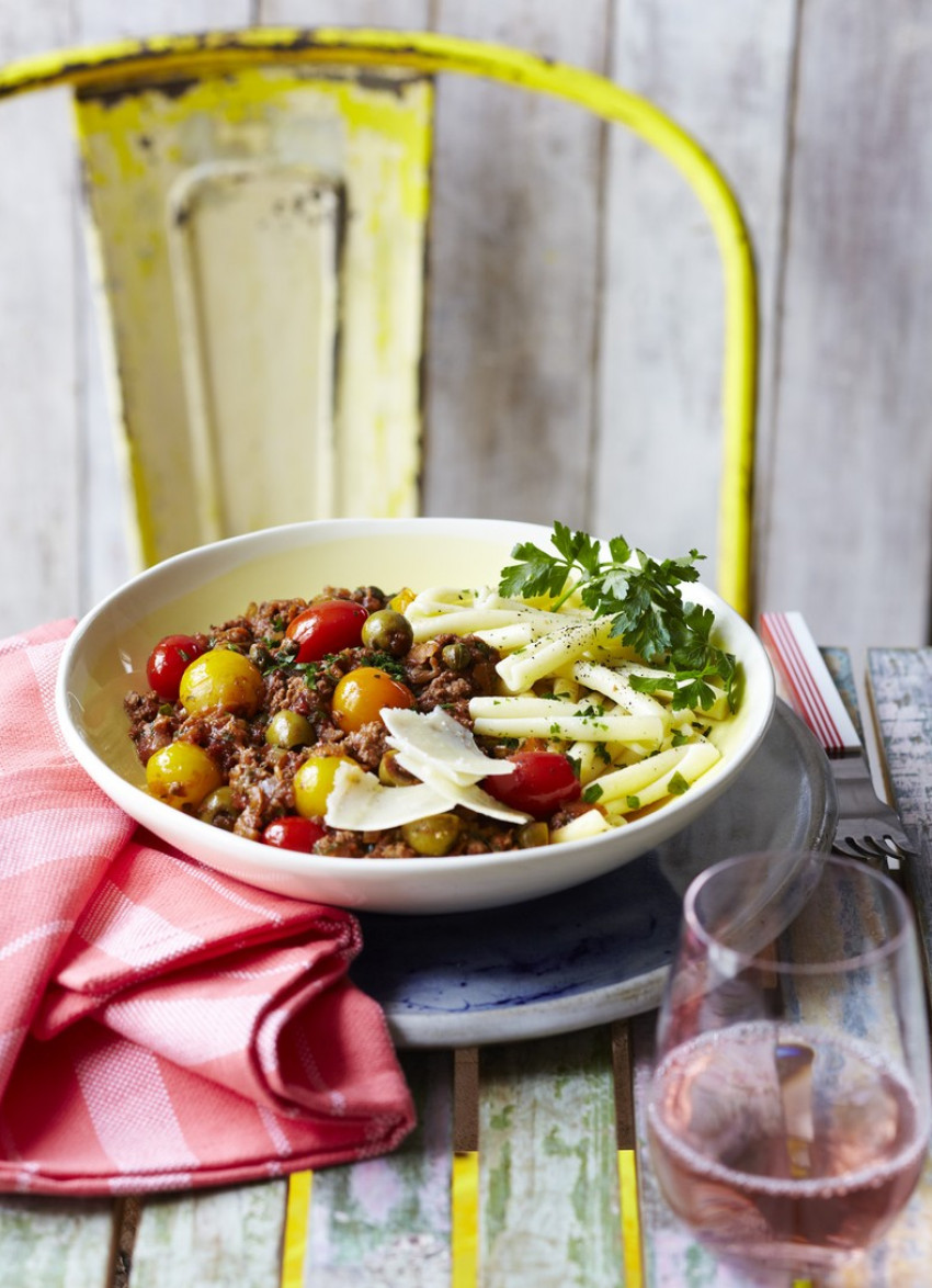 Green Olive Beef And Cherry Tomato Pasta Dish Magazine