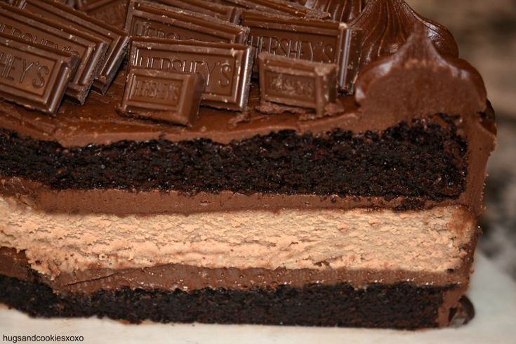 Hershey Amp 39 S Black Out Candy Bar Cake Recipe Hershey Bar Cakes Candy Bar Cake Candy Cakes