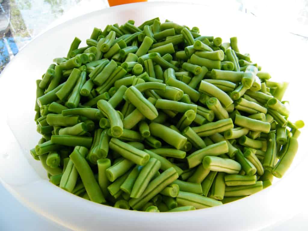 How To Can Green Beans At Home In 3 Easy Steps