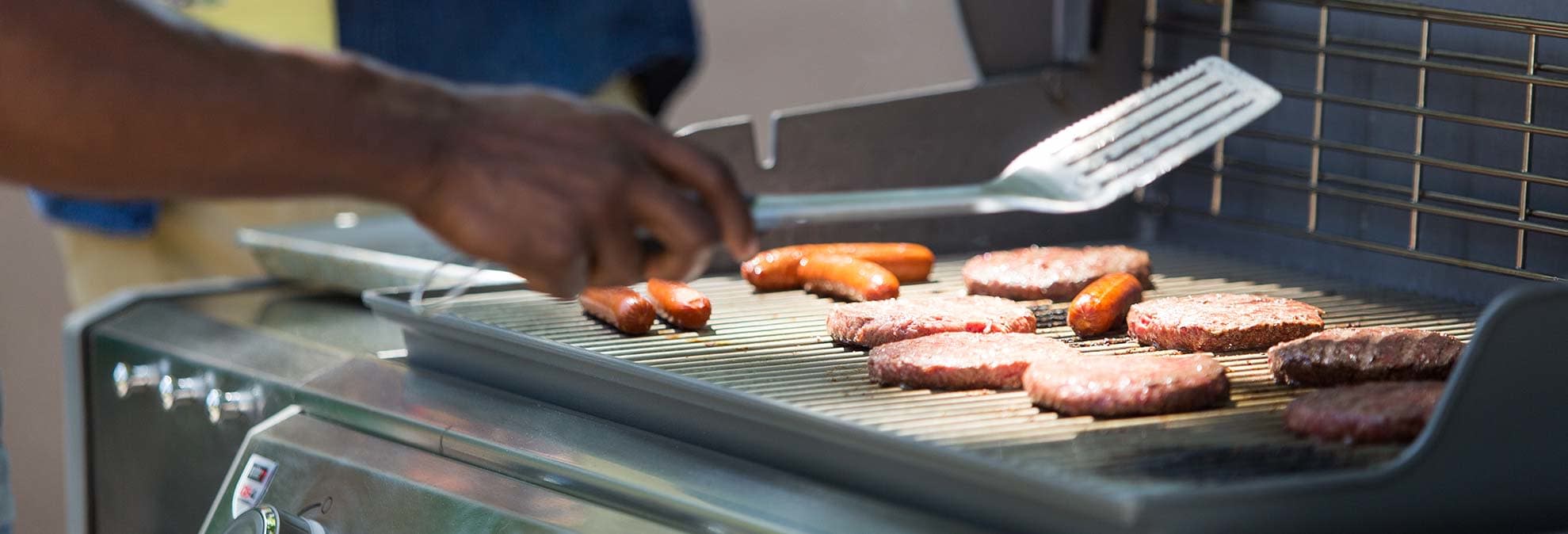 How To Cook Hamburgers Safely And Properly