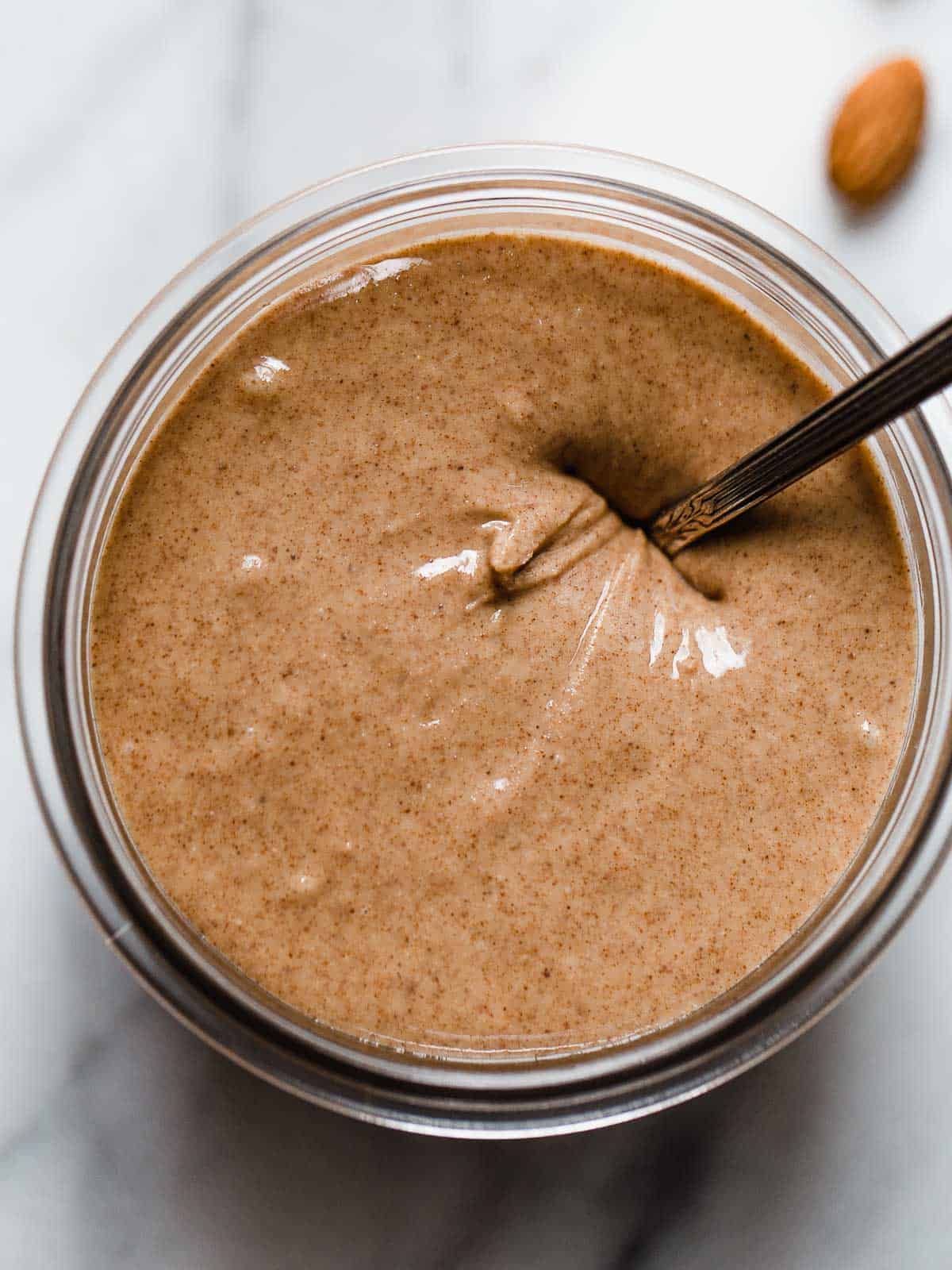 How To Make Almond Butter Easy 2 Ingredient Recipe For Homemade Almond