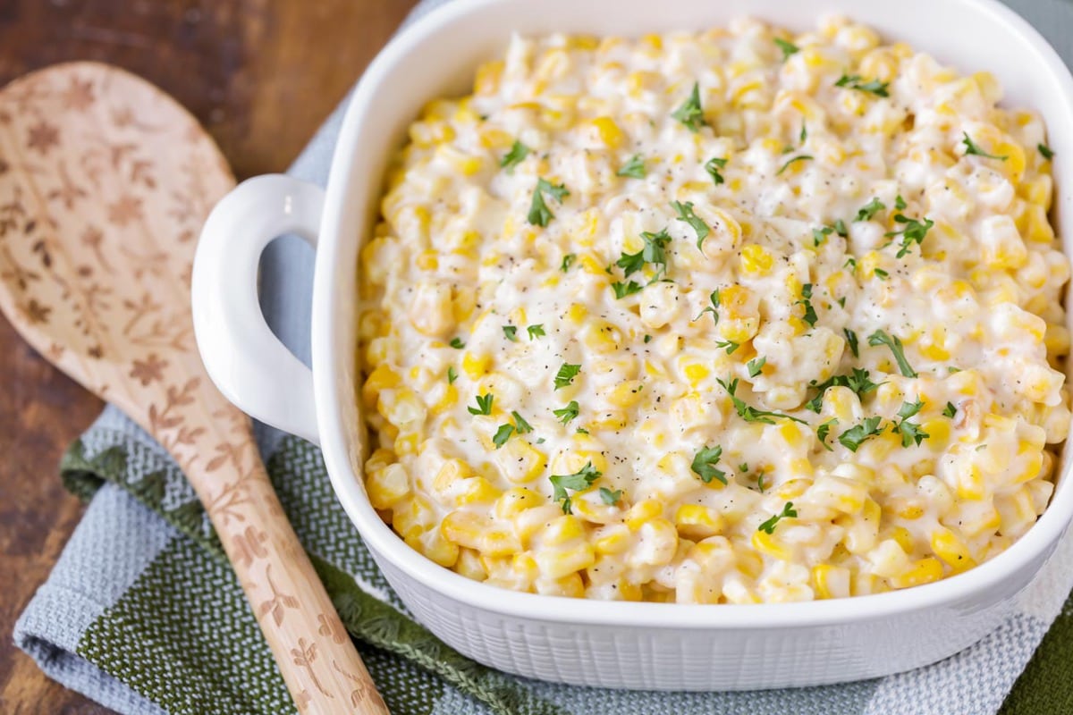 How To Make Creamed Corn Creamed Corn Recipes Recipes Corn Recipes