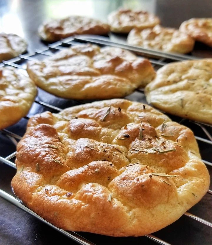 How To Make Fluffy Cloud Bread Plain And Simple Low Carb Delish