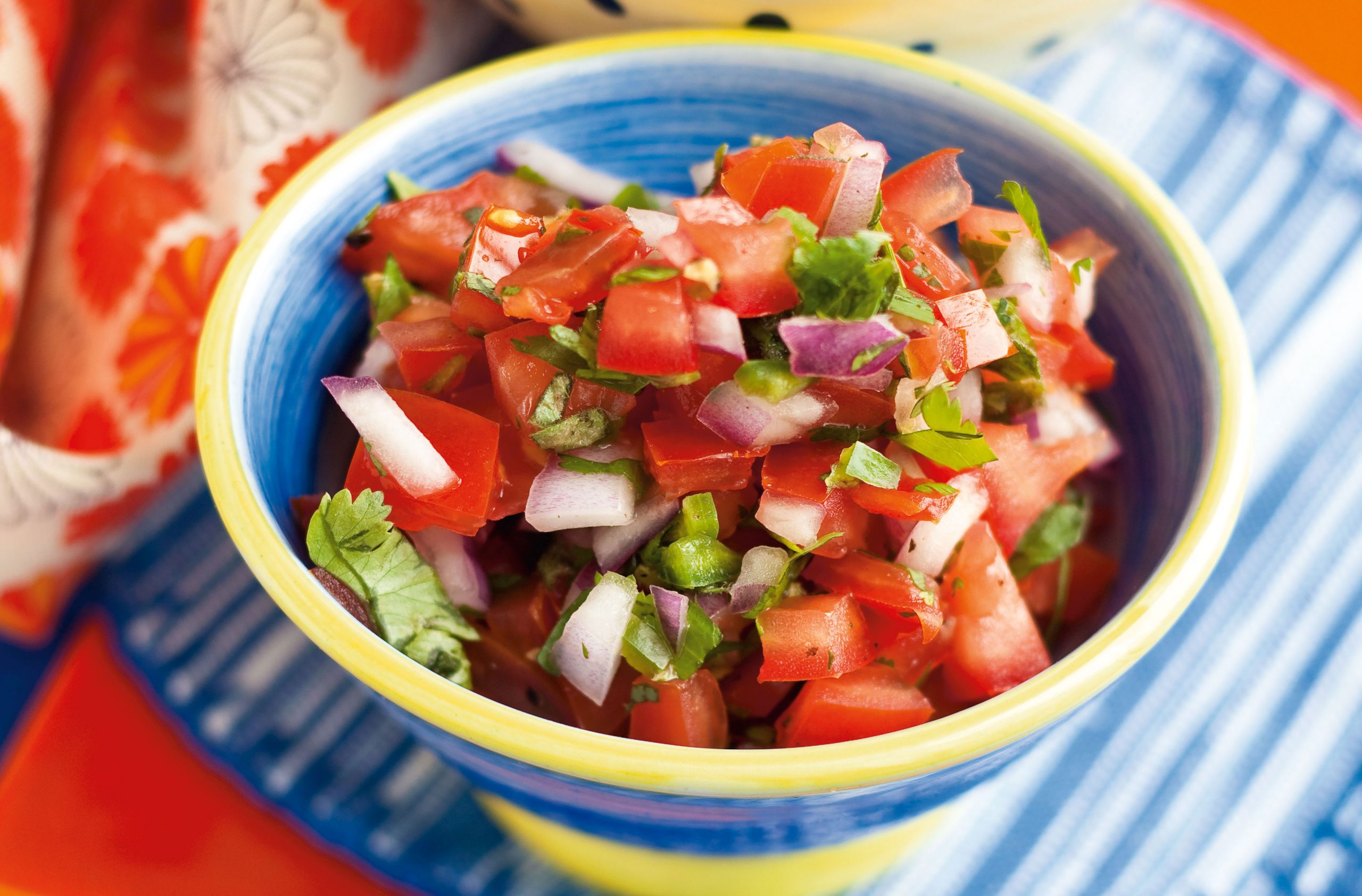 How To Make Salsa With Fresh Tomatoes