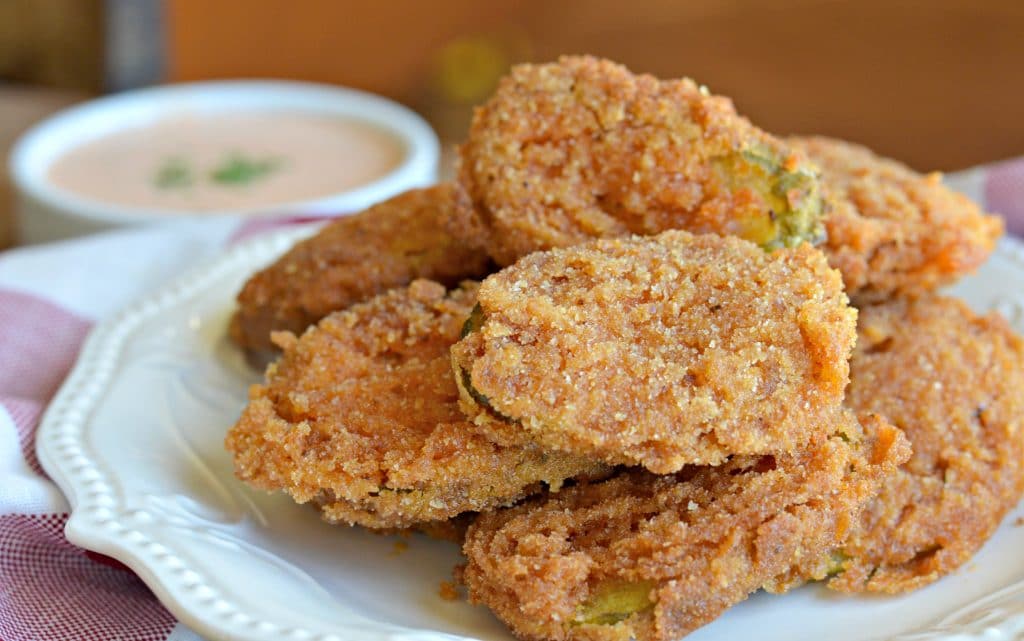 How To Make The Best Extra Crispy Deep Fried Pickles