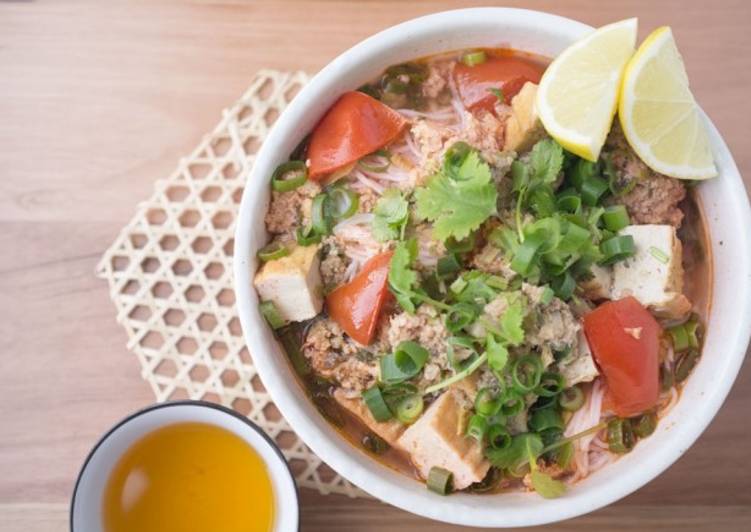 How To Prepare Tasty Bun Rieu