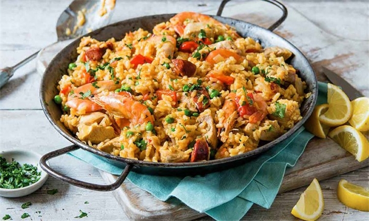 Hyperli Authentic Spanish Paella Hands On Cooking Class With Perfect