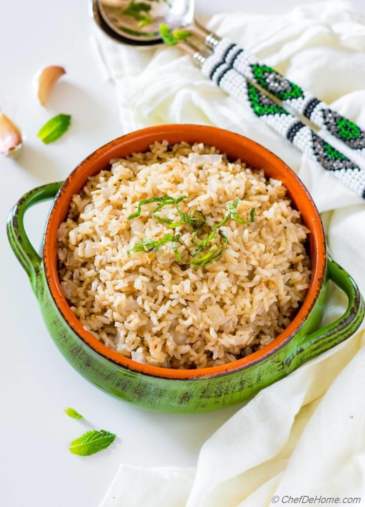 Instant Pot Garlic Brown Rice Recipe Chefdehome Com