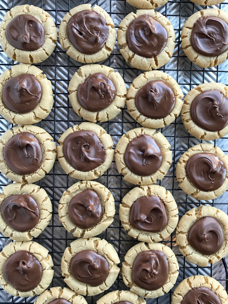 Irresistible Muddy Buddy Cookies A Chocolaty Peanut Butter Delight