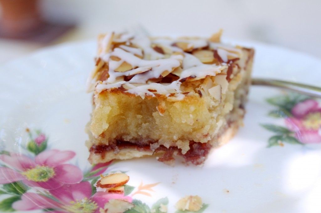 Mary Berry Amp 39 S Bakewell Tart This Recipe Is Amazing I Amp 39 Ve Made It Twice Now For My Family And It Amp 39 S