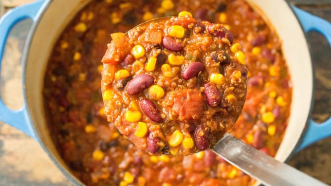 Meatless Quinoa Chili Recipe Vegetarian Cooking With Janica