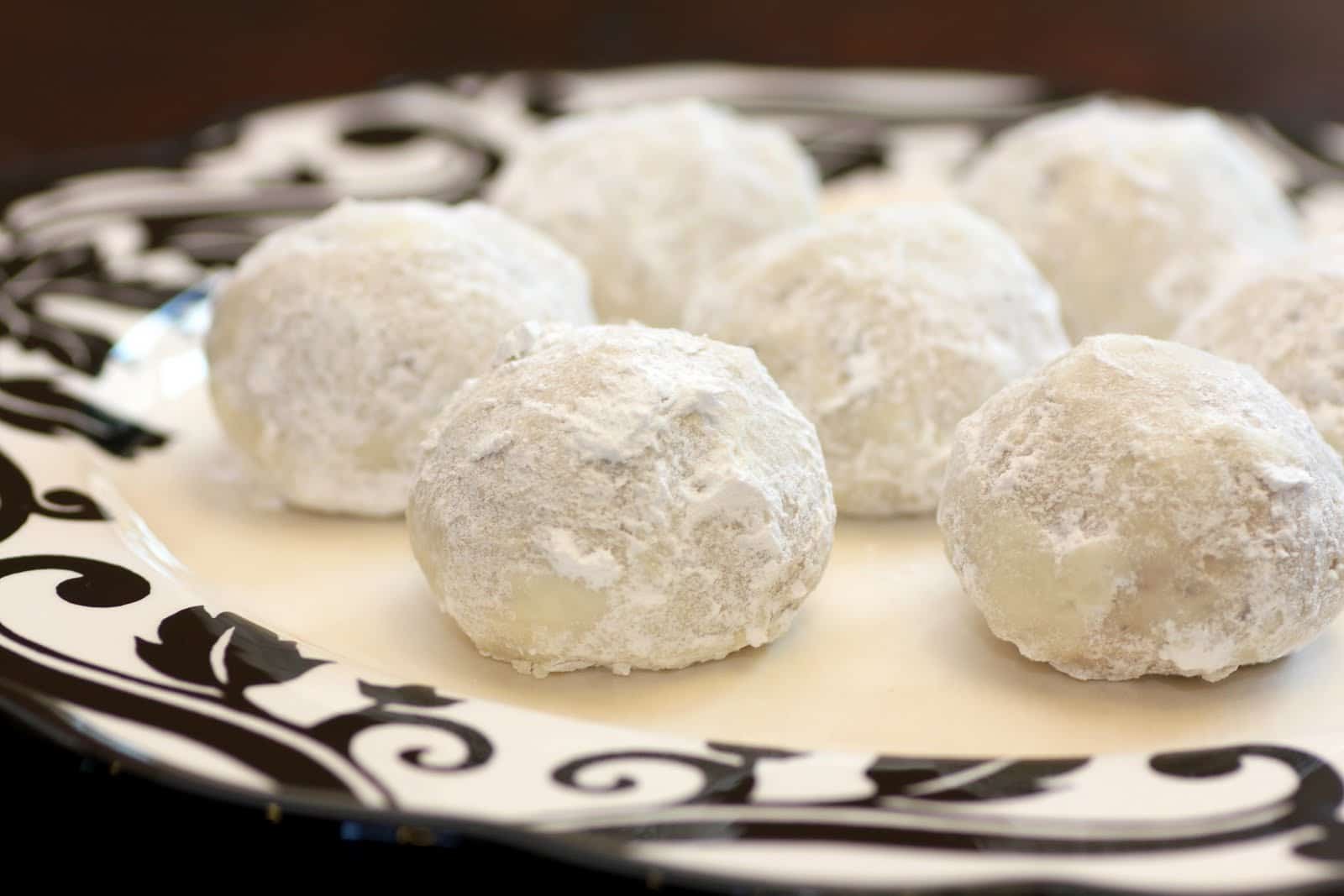 Mexican Wedding Cookies A Family Favorite Recipe