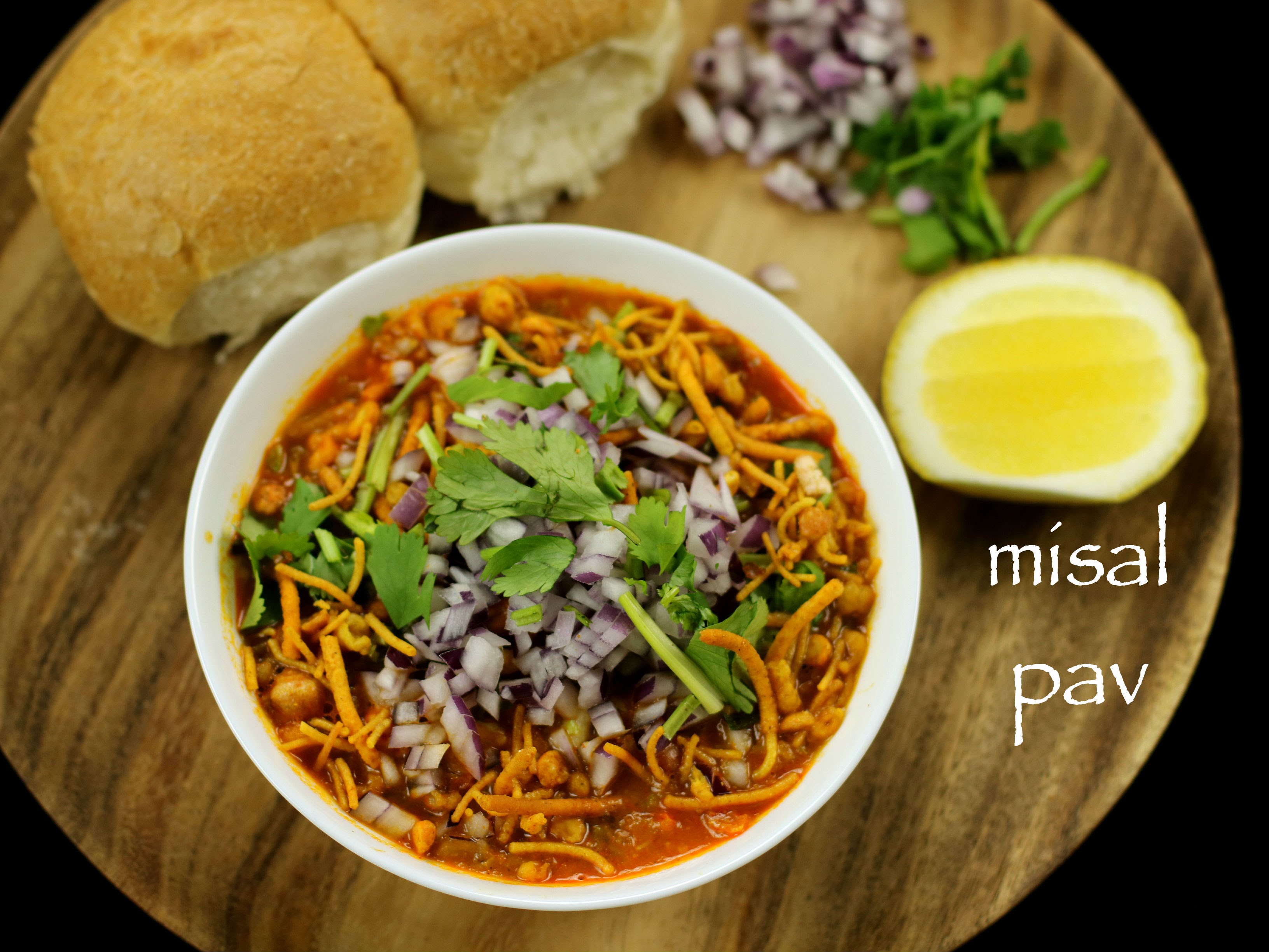 Misal Pav Recipe Mumbai Misal Pav Recipe Usal Misal Pav Recipe