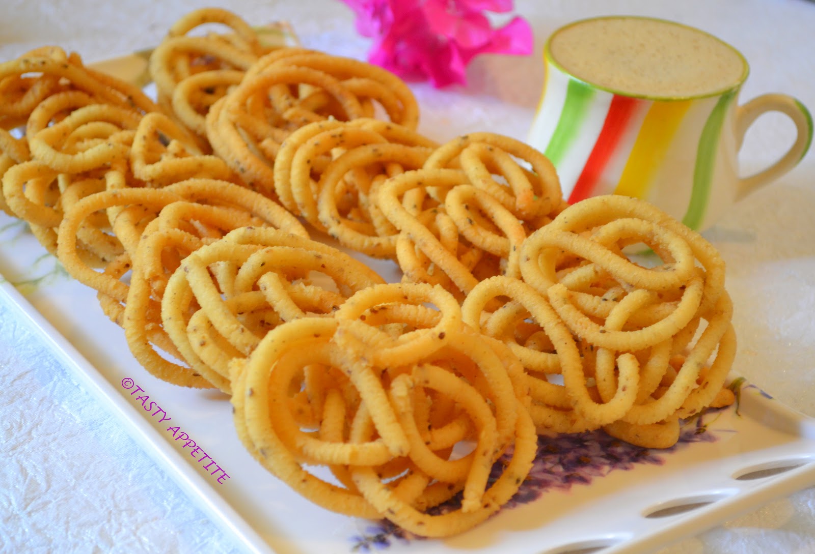 Authentic Murukku Recipe: Crunchy, Easy, Delicious!