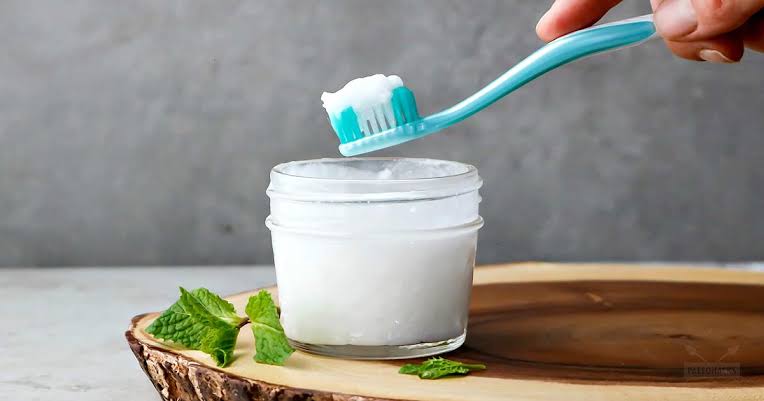 Natural Homemade Toothpaste Recipe For Oral Care