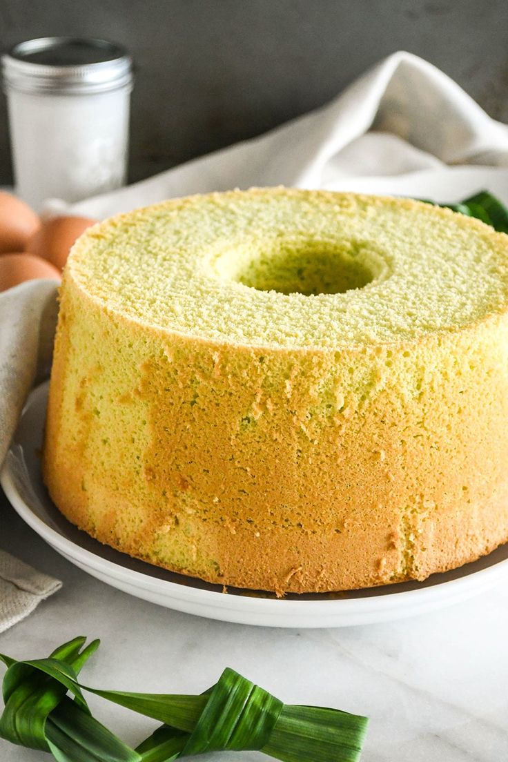 No Fail Pandan Chiffon Cake Easy Step By Step Recipe Foodelicacy