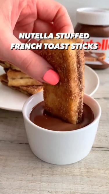 Nutella Stuffed French Toast Sticks