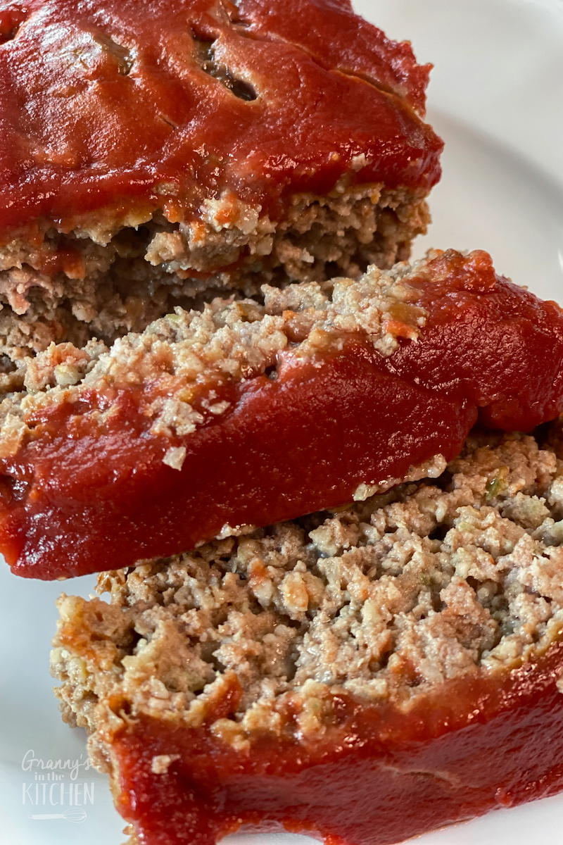 Old Fashioned Meatloaf With Oatmeal