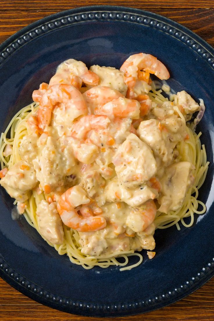 Olive Garden Chicken And Shrimp Carbonara Copycat Izzycooking