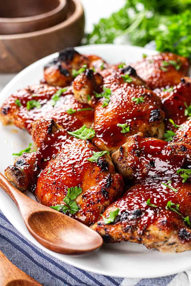 Oven Baked Bbq Chicken Thighs Veronika S Kitchen