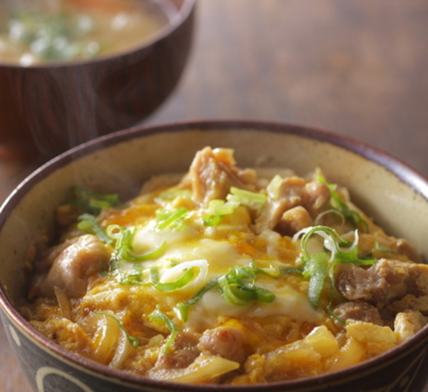 5 Easy Steps to Make Delicious Oyakodon at Home