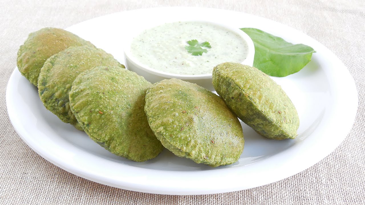 Palak Puri Healthy Delicious Snack Youtube