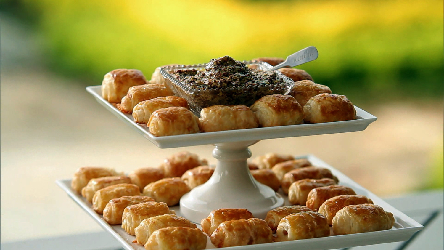 Parmesan Cheese Palmiers Martha Stewart Hors D Amp 39 Oeuvres Handbook Uses Black Olive Tapenade