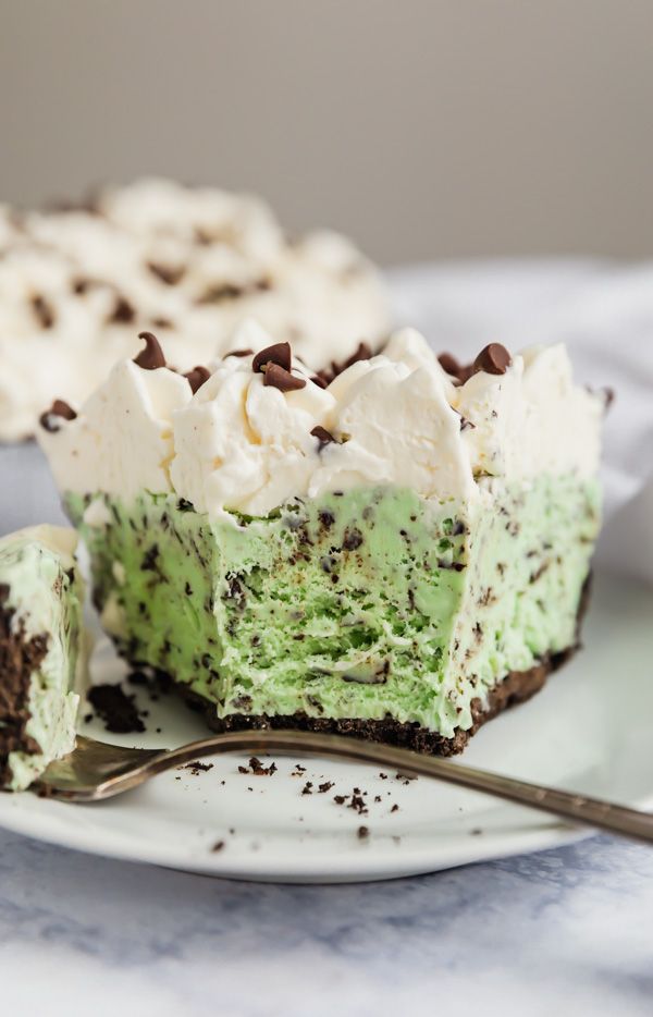 Peppermint Ice Cream Pie