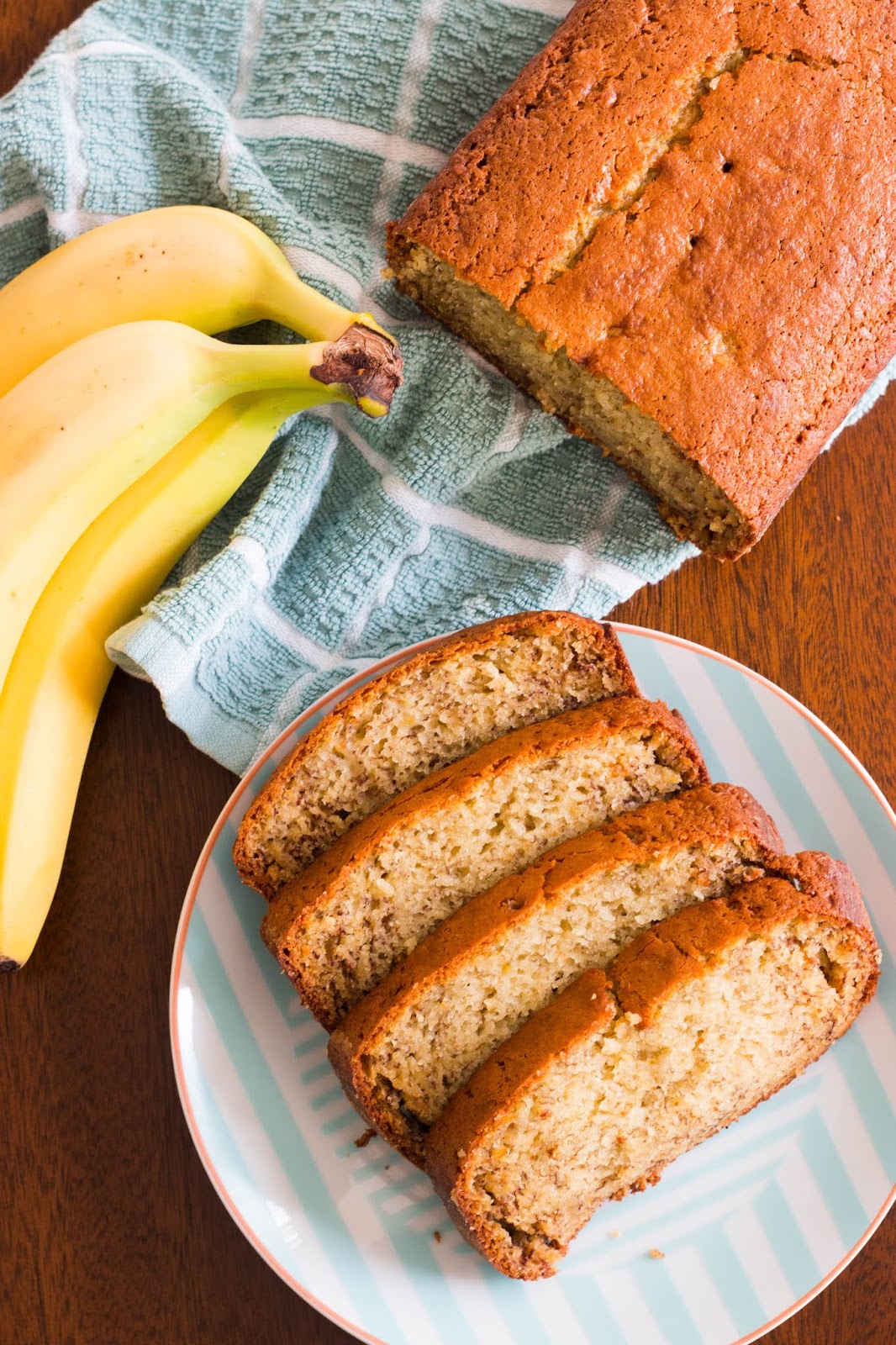 Perfectly Moist Sour Cream Banana Bread The Happy Flammily