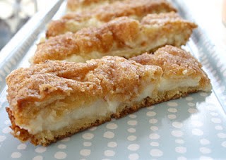 5 Delicious Cinnamon Crescent Roll Recipes