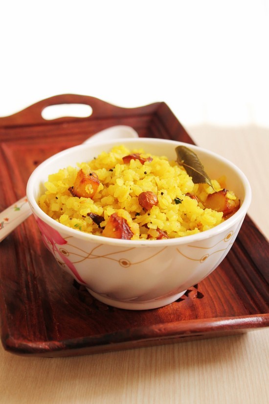 Poha Recipe Batata Poha Spice Up The Curry