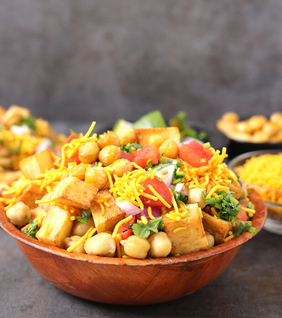 Potato Chickpea Salad Aloo Chana Chaat Recipe Chefdehome Com