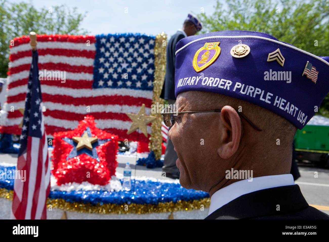 Purple Heart Recipient Veteran Hi Res Stock Photography And Images Alamy