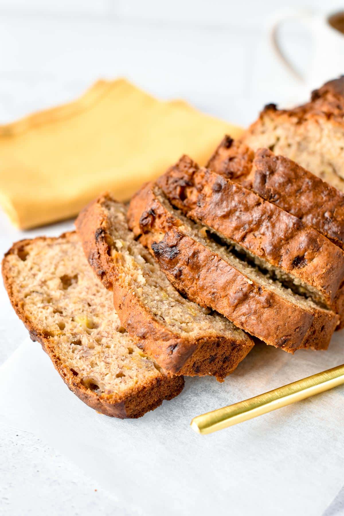 Quick And Easy 4 Ingredient Banana Bread Recipe For Busy Bakers