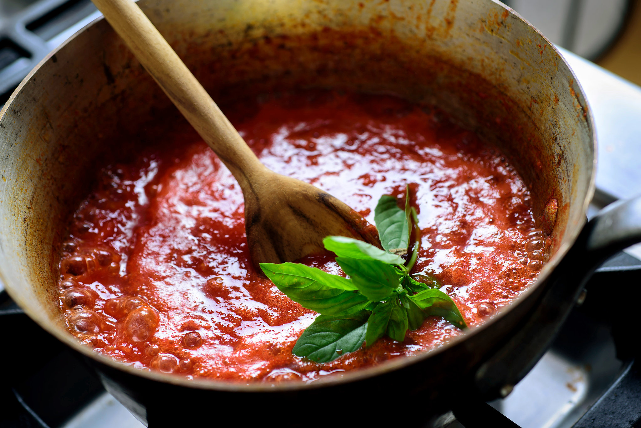 Quick Fresh And Easy This Basic Tomato Sauce Is A Staple In Any Home