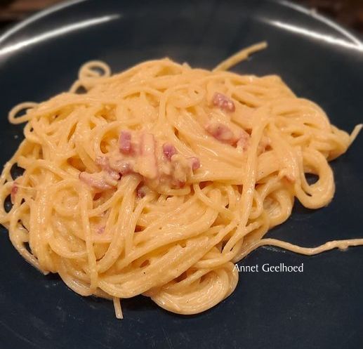 Quick Spaghetti Carbonara Recipe