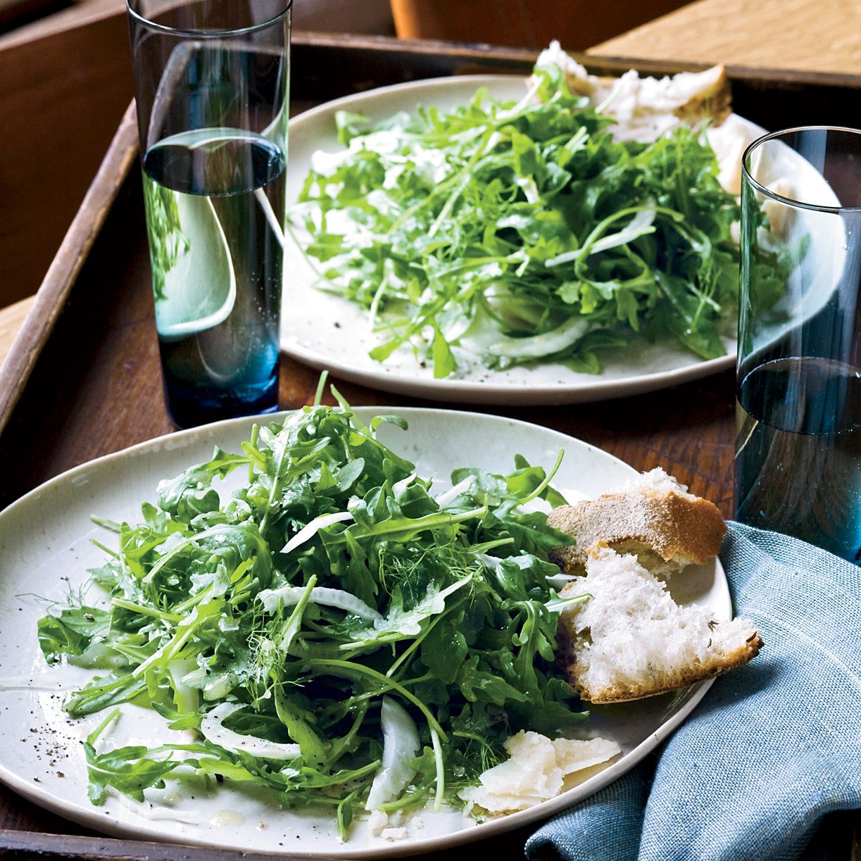 Radish Arugula And Fennel Salad With Lemon Dressing Fennel Salad Fennel Recipes Healthy