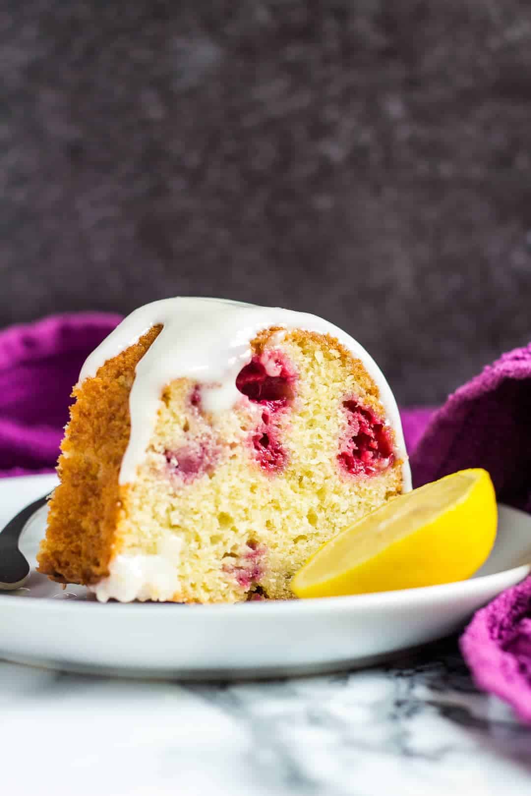 Raspberry Bundt Cake Recipe: Sweet, Tangy Perfection