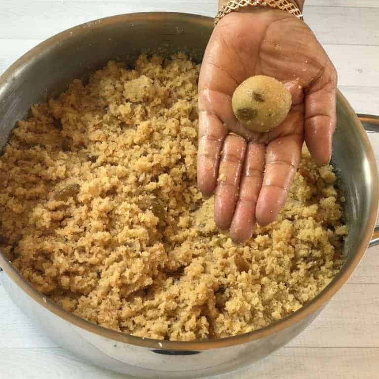 Rava Laddu Narali Pakatale Ladoo Ministry Of Curry