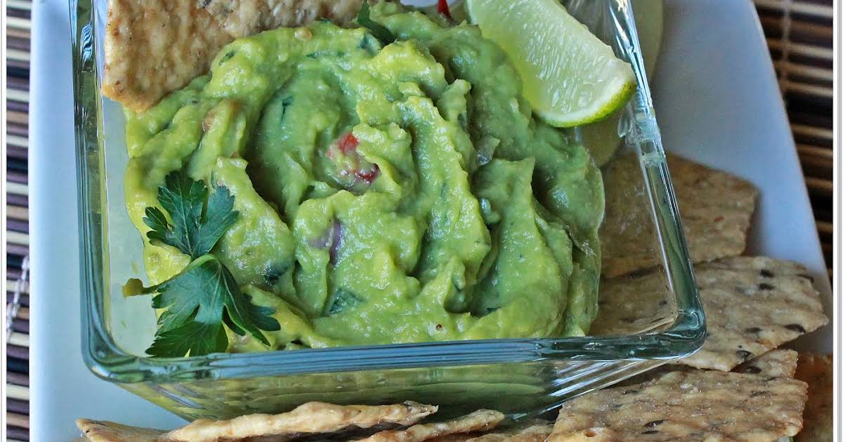 Authentic Guacamole Recipe: No Lime, Just Flavor