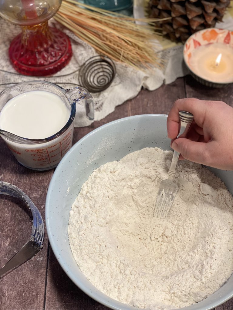 Southern Buttermilk Biscuits: The Fluffiest Recipe Ever